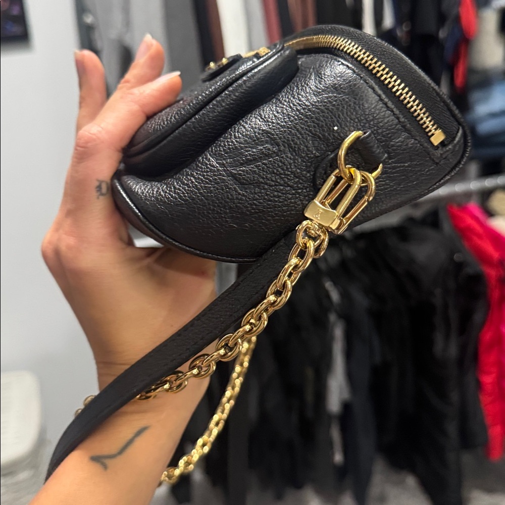 Louis Vuitton bumbag black - Picture 11 of 13